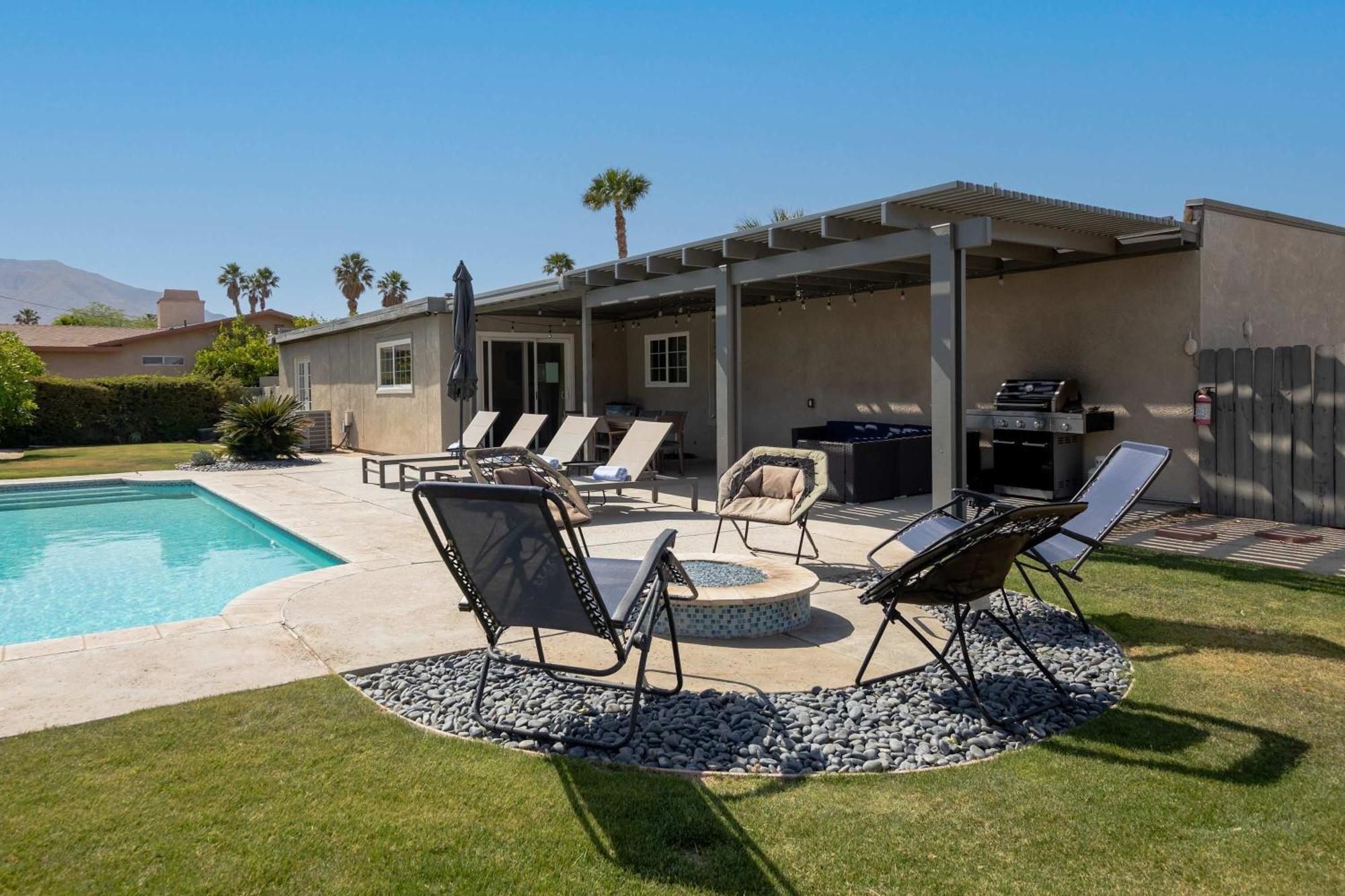 Relax At The 3Br Tranquil Oasis In Palm Springs Villa Exterior photo